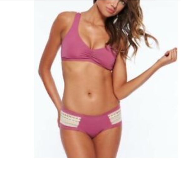 NWT L Space Wild‎ Child Boho Crochet Bottom in Boysenberry Pink [SZ Small ] - Picture 5 of 5